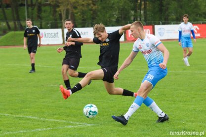 Wysoka porażka juniorów starszych LKS Skołyszyn