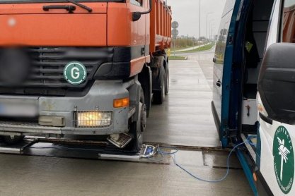 Zakaz jazdy dla ciężarówki. Przeładowana o ponad 7 ton