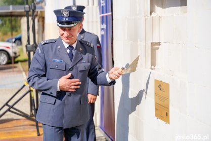 Zakład Karny w Jaśle. Akt erekcyjny podpisany, kamień węgielny wmurowany