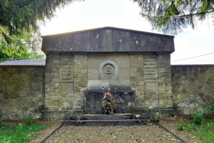 Zakończono prace na cmentarzu wojennym w Osobnicy 