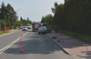 Zderzenie dwóch osobówek i busa