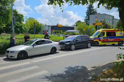 Zderzenie dwóch osobówek w Krośnie