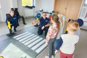 Dzieci odwiedziły jasielskich policjantów