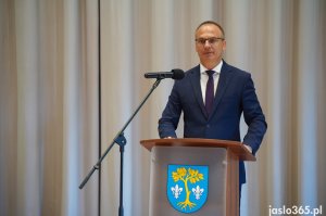 Centrum Kulturalno-Sportowe w Dębowcu