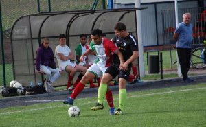 Piłka nożna. V liga krośnieńska. Mecz LKS Skołyszyn - Cosmos Nowotaniec 0-7